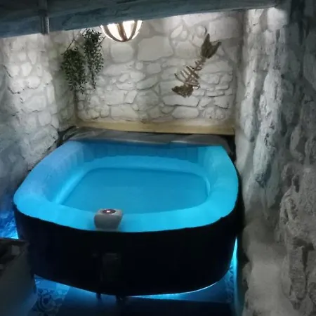 Bodega Ca'tio Celso * San Esteban de la Sierra